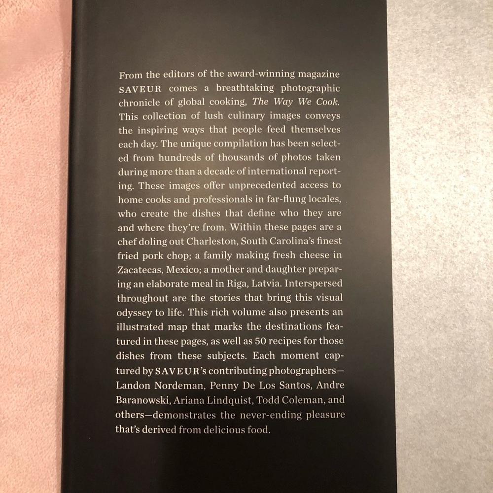 Lot of 2 Cookbooks - Picture 3 of 9